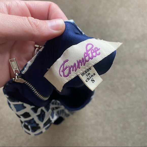 Emmelee dress, small   - Picture 7 of 10
